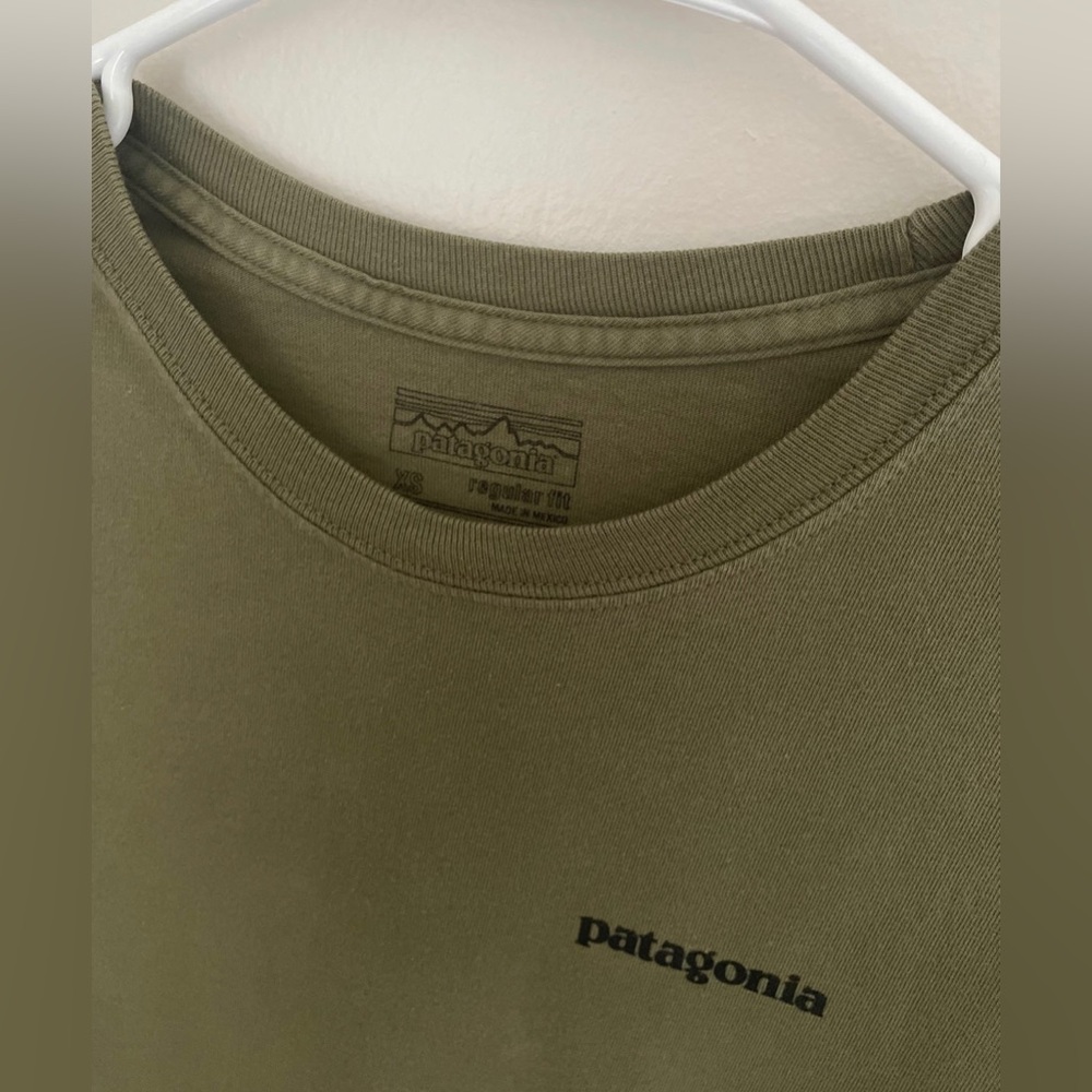 PATAGONIA Women’s Long Sleeve Logo Responsibili-TEE | Green | XS - Picture 4 of 4